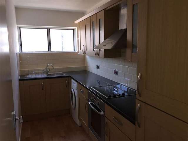  Image of 2 bedroom Apartment for sale in Alexandra Road Ryde PO33 at Ryde Isle of Wight Ryde, PO33 1DT