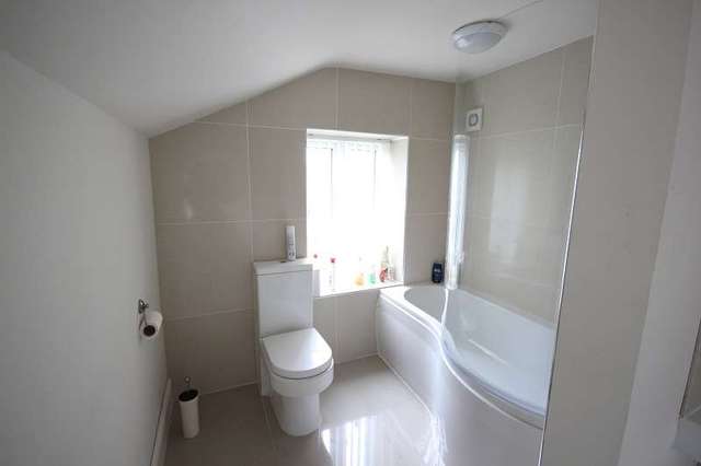  Image of 2 bedroom End of Terrace to rent in Alliance Terrace Wellingborough NN8 at Alliance Terrace  Wellingborough, NN8 4RA