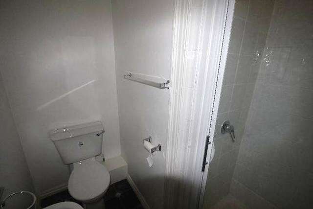  Image of 2 bedroom Flat to rent in Anson Road London NW2 at Willesden Green London Willesden Green, NW2 4AB