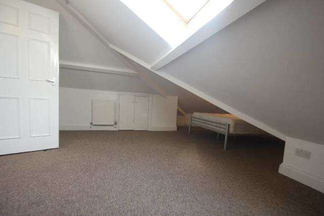  Image of 2 bedroom Flat to rent in Anson Road London NW2 at Willesden Green London Willesden Green, NW2 4AB