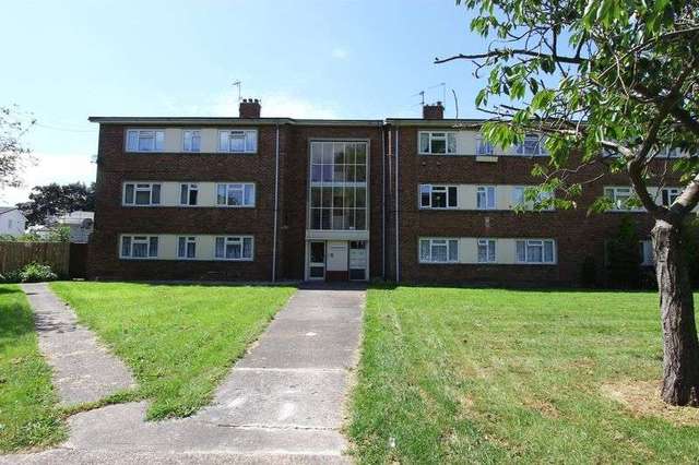  Image of 2 bedroom Flat for sale in Appleton Road Hull HU5 at Appleton Road  Hull, HU5 4PF