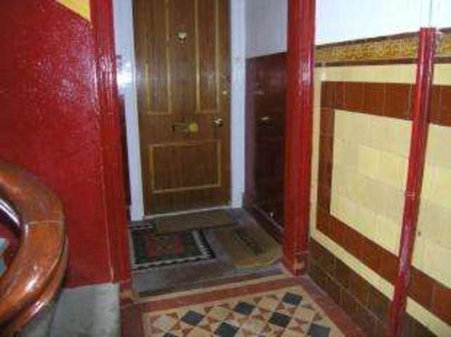  Image of 1 bedroom Flat for sale in Armadale Street Dennistoun Glasgow G31 at Dennistoun Glasgow Birkwood, G31 2PY