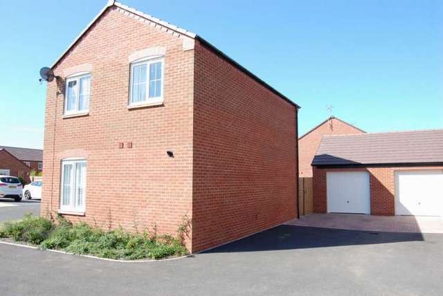  Image of 3 bedroom Detached house for sale in Ash Place Bidford-on-Avon Alcester B50 at ASH PLACE BIDFORD ON AVON ALCESTER, B50 4GB