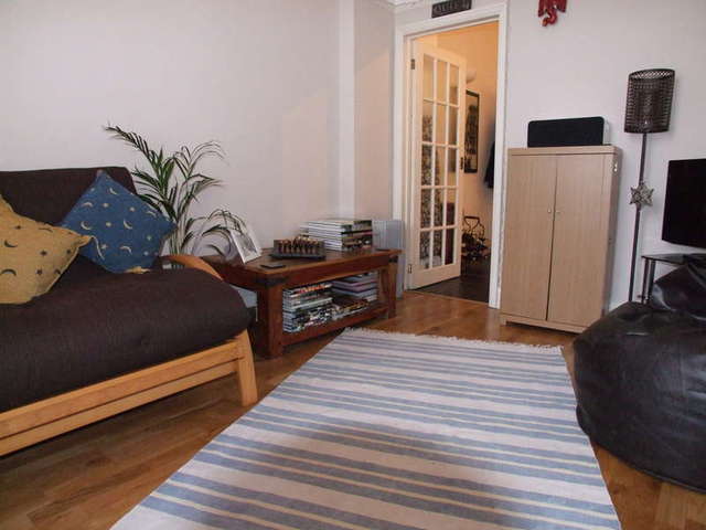  Image of 1 bedroom Ground Flat to rent in East Street Ashburton Newton Abbot TQ13 at Ashburton Newton Abbot Ashburton, TQ13 7AZ