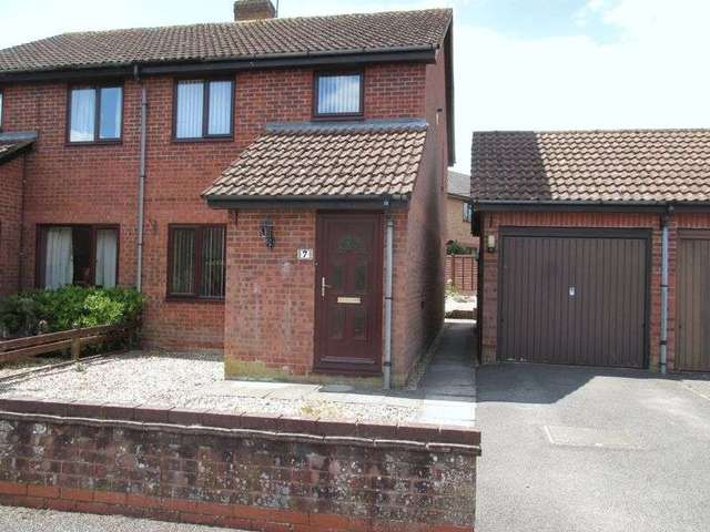  Image of 3 bedroom Property to rent in Ashmead Yeovil BA20 at Ashmead  Yeovil, BA20 2SG