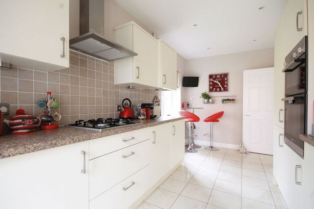  Image of 4 bedroom Detached house for sale in Mulberry Way Ashtead KT21 at Mulberry Way  Ashtead, KT21 2FE