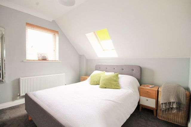  Image of 4 bedroom Detached house for sale in Mulberry Way Ashtead KT21 at Mulberry Way  Ashtead, KT21 2FE