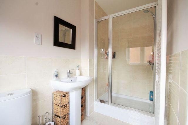  Image of 4 bedroom Detached house for sale in Mulberry Way Ashtead KT21 at Mulberry Way  Ashtead, KT21 2FE