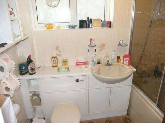  Image of 2 bedroom Detached house for sale in Atyeo Close Burnham-on-Sea TA8 at Atyeo Close  Burnham-On-Sea, TA8 2EJ