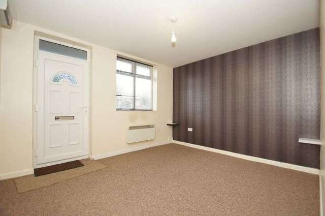  Image of 1 bedroom Flat to rent in Austin Road Bromsgrove B60 at Austin Road Charford Bromsgrove, B60 3NS