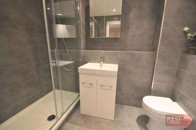  Image of 3 bedroom Semi-Detached house to rent in Avenue Road London NW8 at Avenue Road  London, NW8 6BP