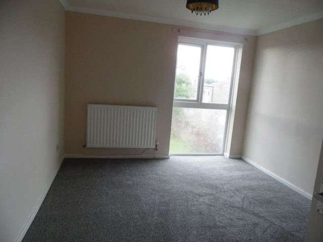  Image of 2 bedroom Flat for sale in Bamburgh Close Washington NE38 at Bamburgh Close oxclose Washington, NE38 0HP
