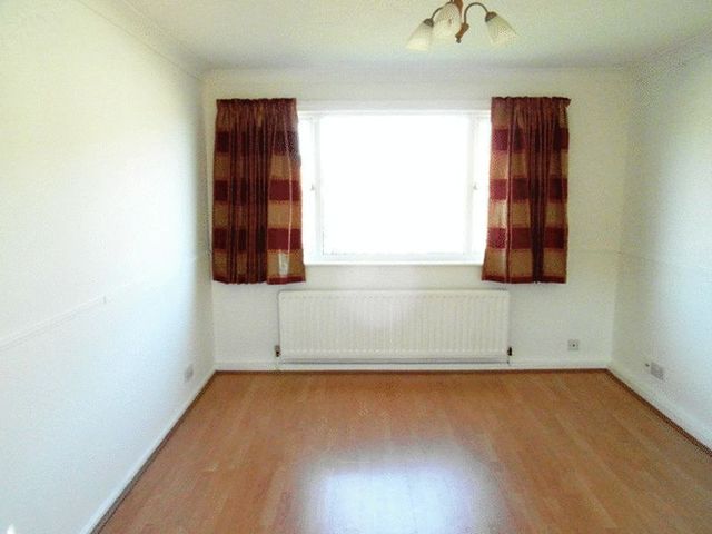  Image of 1 bedroom Flat to rent in Bamburgh Drive Pegswood Morpeth NE61 at Bamburgh Drive  Pegswood, NE61 6TT