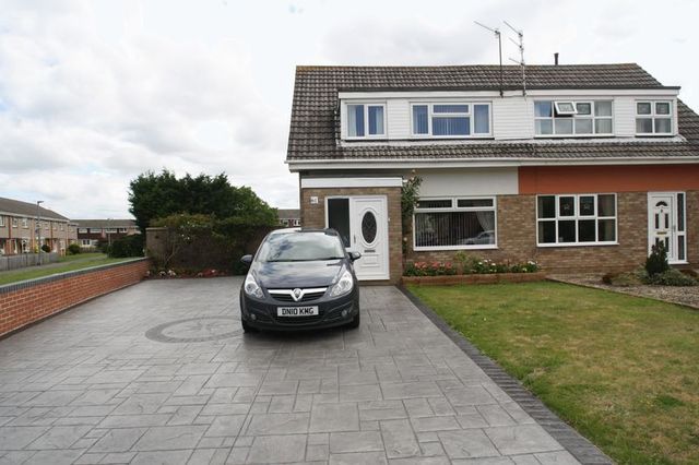  Image of 3 bedroom Semi-Detached house for sale in Bamfield Whitchurch Bristol BS14 at Bamfield Whitchurch Bristol, BS14 0RA