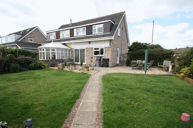  Image of 3 bedroom Semi-Detached house for sale in Bamfield Whitchurch Bristol BS14 at Bamfield Whitchurch Bristol, BS14 0RA