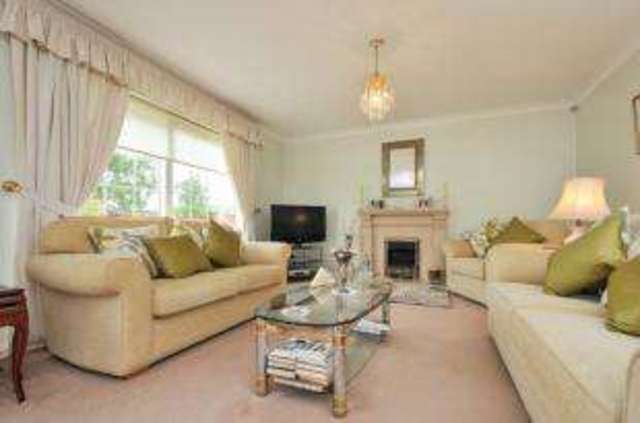  Image of 3 bedroom Semi-Detached house for sale in Barnet Drive Bromley BR2 at Bromley  Bromley Common, BR2 8PG