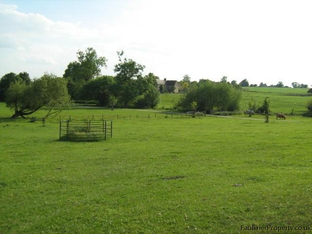  Image of 4 bedroom Barn Conversion to rent in Leckhampstead Buckingham MK18 at Leckhampstead, MK18 5NP
