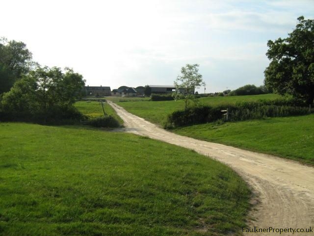  Image of 4 bedroom Barn Conversion to rent in Leckhampstead Buckingham MK18 at Leckhampstead, MK18 5NP
