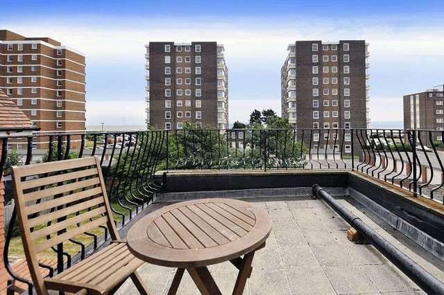  Image of 1 bedroom Flat for sale in Bath Road Worthing BN11 at Bath Road  Worthing, BN11 3PA