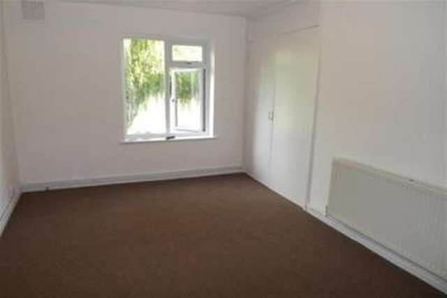  Image of 2 bedroom Flat to rent in Beachborough Road Bromley BR1 at Bromley, BR1 5RL