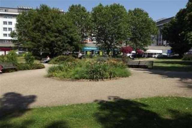  Image of 2 bedroom Flat to rent in Beachborough Road Bromley BR1 at Bromley, BR1 5RL