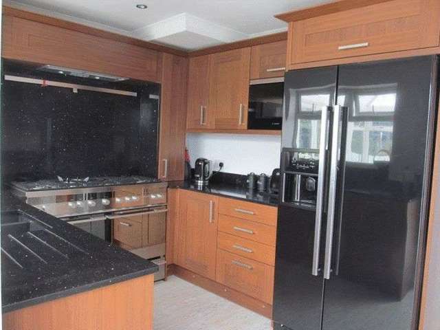  Image of 4 bedroom Detached house to rent in Beech Close Torpoint PL11 at Beech Close  Torpoint, PL11 2NF