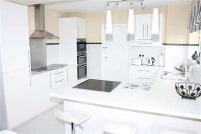  Image of 3 bedroom Flat to rent in Kenton Road Gosforth Newcastle upon Tyne NE3 at Newcastle upon Tyne, NE3 4NB