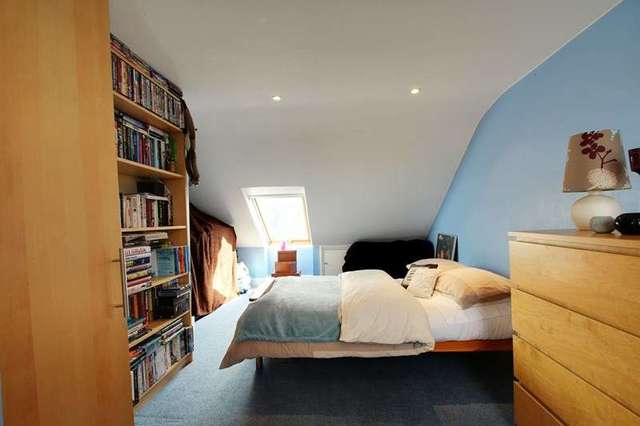  Image of 3 bedroom Property for sale in Bell Road Enfield EN1 at Bell Road  Enfield, EN1 3JZ