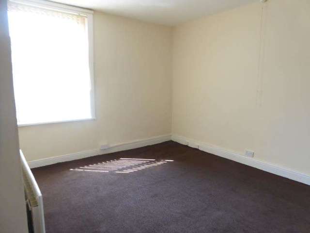  Image of 4 bedroom Detached house for sale in Bellbrooke Place Leeds LS9 at Leeds, LS9 6AR