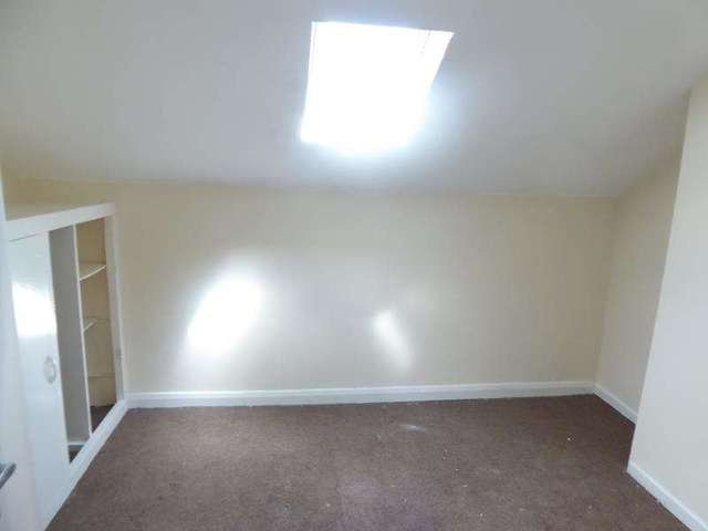  Image of 4 bedroom Detached house for sale in Bellbrooke Place Leeds LS9 at Leeds, LS9 6AR