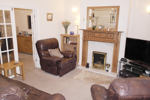  Image of 2 bedroom Semi-Detached house for sale in Belle Vue Drive Farsley Pudsey LS28 at Farsley, LS28 5HG