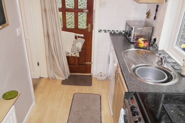  Image of 2 bedroom Semi-Detached house for sale in Belle Vue Drive Farsley Pudsey LS28 at Farsley, LS28 5HG