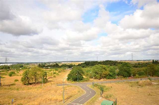  Image of 1 bedroom Apartment for sale in Bennett Place Dartford DA1 at Dartford Kent Dartford, DA1 5FR