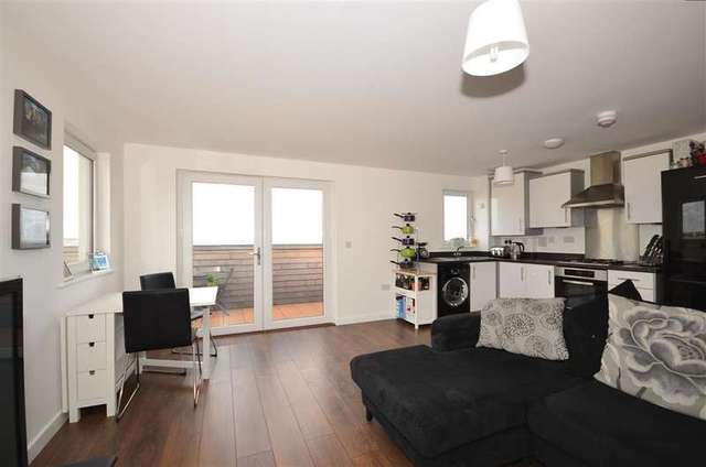  Image of 1 bedroom Apartment for sale in Bennett Place Dartford DA1 at Dartford Kent Dartford, DA1 5FR