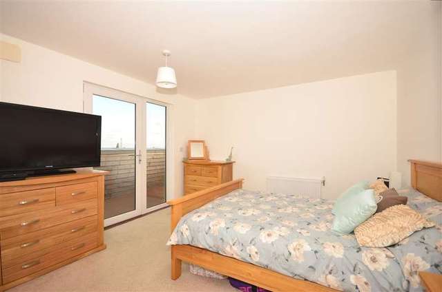  Image of 1 bedroom Apartment for sale in Bennett Place Dartford DA1 at Dartford Kent Dartford, DA1 5FR