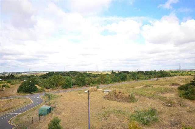  Image of 1 bedroom Apartment for sale in Bennett Place Dartford DA1 at Dartford Kent Dartford, DA1 5FR