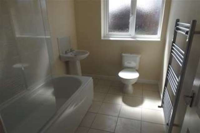  Image of 2 bedroom Detached house to rent in Benson Lane Normanton WF6 at Normanton, WF6 2HS