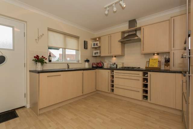  Image of 3 bedroom Detached house for sale in Birch Grove Cambuslang Glasgow G72 at Glasgow, G72 7LW