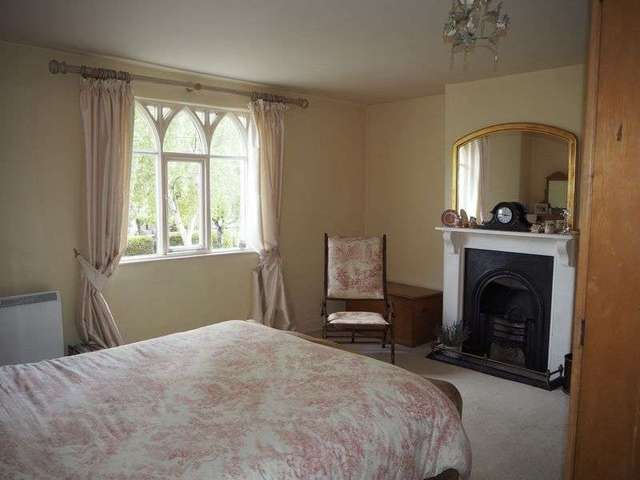  Image of 3 bedroom Semi-Detached house for sale in Old Bell Lane Carlton-on-Trent Newark NG23 at Old Bell Lane Carlton-On-Trent Newark, NG23 6UJ