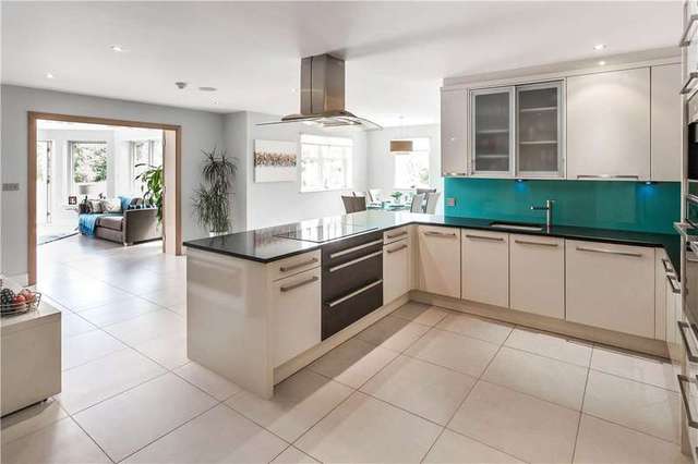  Image of 5 bedroom Detached house for sale in Blackhorse Road Hook Heath Woking GU22 at Worplesdon Mayford, GU22 0QT