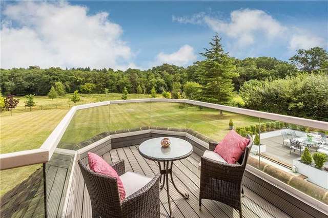  Image of 5 bedroom Detached house for sale in Blackhorse Road Hook Heath Woking GU22 at Worplesdon Mayford, GU22 0QT