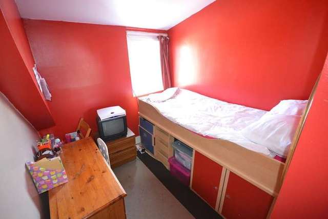  Image of 3 bedroom Flat for sale in Bohemia Road St. Leonards-on-Sea TN37 at St Leonards, TN37 6RB