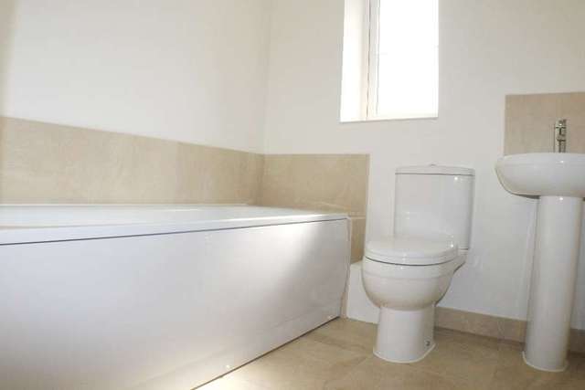  Image of 3 bedroom Detached house to rent in Grange Road Christchurch BH23 at Cherry Mews  Christchurch, BH23 4JD