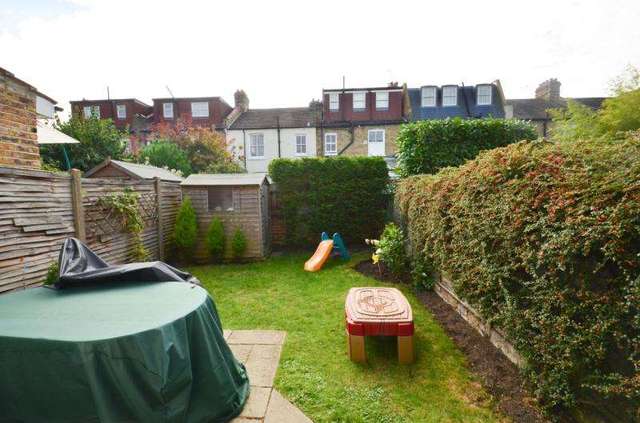  Image of 4 bedroom Detached house to rent in Bournemouth Road London SW19 at London  South Wimbledon, SW19 3AR