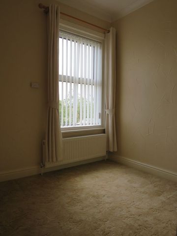  Image of 2 bedroom Terraced house to rent in Bradford Road East Ardsley Wakefield WF3 at Bradford Road East Ardsley Wakefield, WF3 2DJ