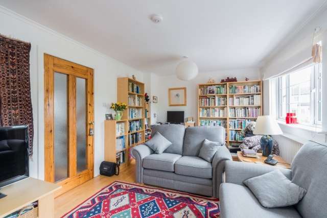  Image of 4 bedroom End of Terrace for sale in Braehead Avenue Edinburgh EH4 at Edinburgh, EH4 6QN