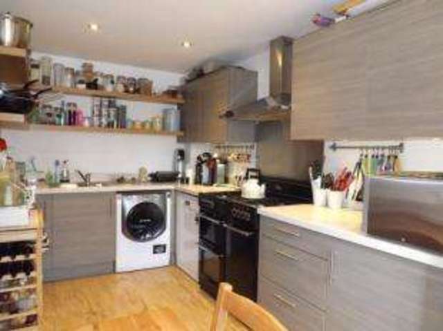  Image of Semi-Detached house for sale in Bramley Road Aylesbury HP18 at Aylesbury Buckinghamshire Upper Winchendon, HP18 0FT