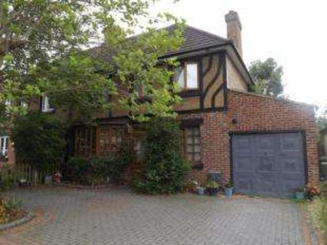  Image of 3 bedroom Semi-Detached house for sale in Costead Manor Road Brentwood CM14 at Brentwood Essex Brentwood, CM14 4YN