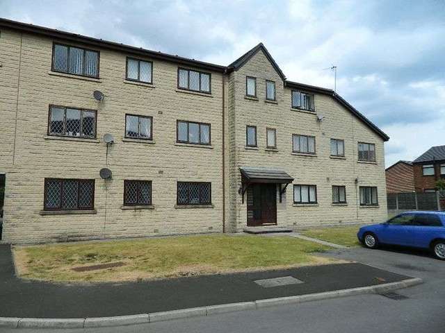  Image of 2 bedroom Flat to rent in Moorfield Chase Farnworth Bolton BL4 at Moorfield Chase Farnworth Bolton, BL4 9DU