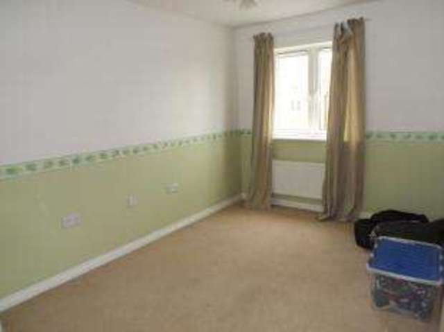  Image of 3 bedroom Semi-Detached house for sale in Meadowlands Avenue Bridgwater TA6 at Bridgwater Somerset Bridgewater, TA6 3UQ